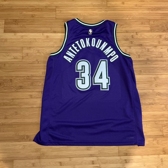 Nike Swingman Giannis Bucks Jersey - XL - Picture 5 of 7